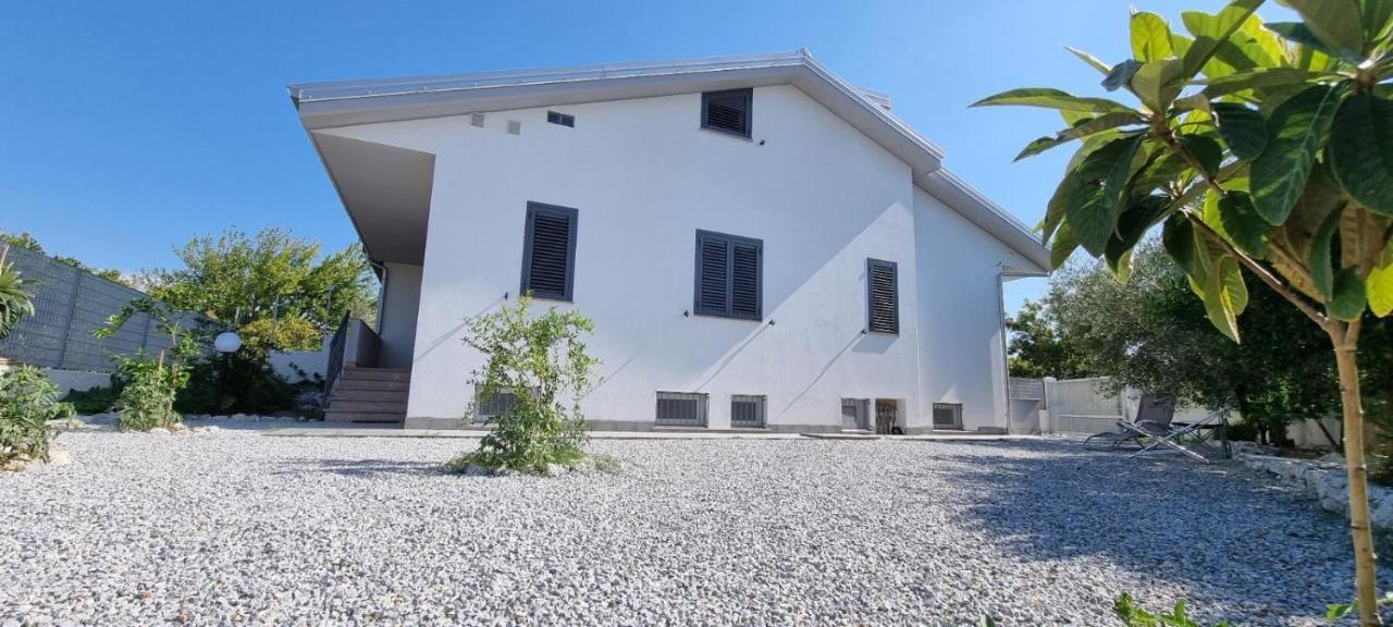 Da Vincenzo Villa Marina di Davoli Buitenkant foto